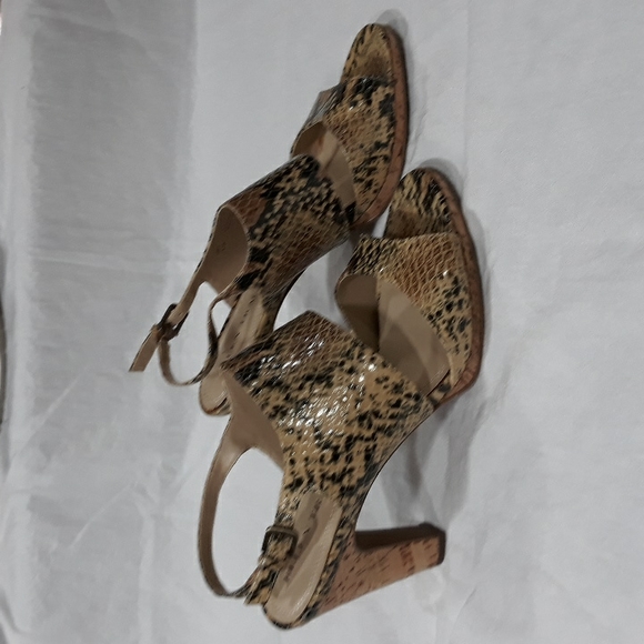 High heel dress shoes - Picture 2 of 2